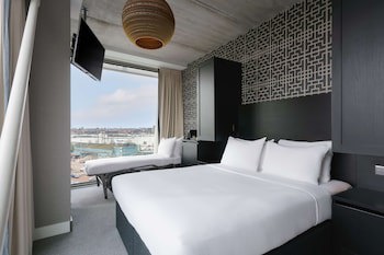Doubletree By Hilton Hotel Amsterdam - Ndsm Wharf