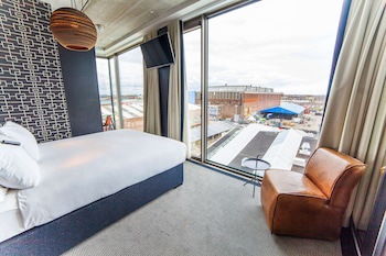 Doubletree By Hilton Hotel Amsterdam - Ndsm Wharf