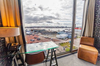 Doubletree By Hilton Hotel Amsterdam - Ndsm Wharf