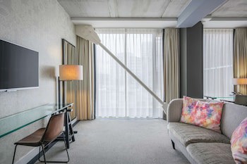 Doubletree By Hilton Hotel Amsterdam - Ndsm Wharf