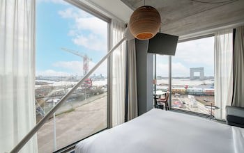 Doubletree By Hilton Hotel Amsterdam - Ndsm Wharf