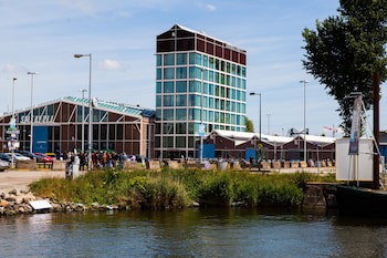 Doubletree By Hilton Hotel Amsterdam - Ndsm Wharf