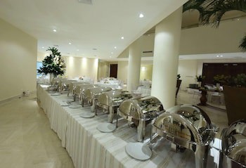 Radisson Cartagena Ocean Pavillion Hotel