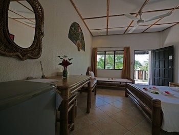 Dolphin House
