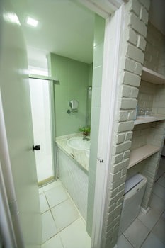 Portogalo Suite Hotel