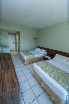 Portogalo Suite Hotel
