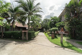 Maikaew Damnoen Resort
