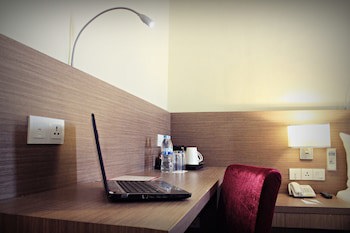 Biz Hotel Batam