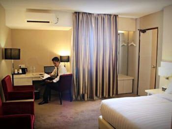 Biz Hotel Batam