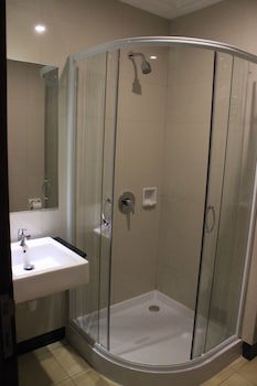 Biz Hotel Batam