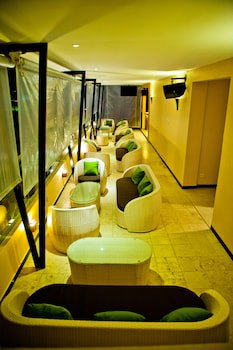 Biz Hotel Batam