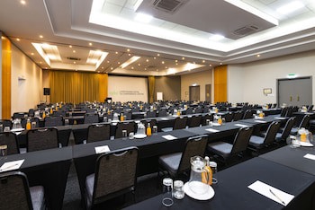 Aha Kopanong Hotel & Conference Centre