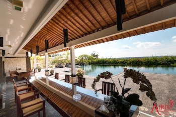 Airis Luxury Villas & Spa