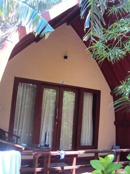 Banana Leaf Bungalows