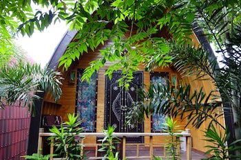 Banana Leaf Bungalows