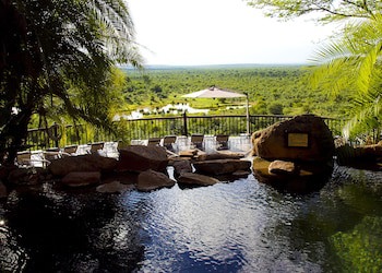 Victoria Falls Safari Suites