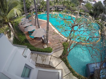 Bann Pantai Resort