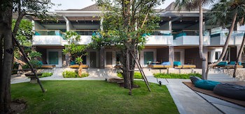 Bann Pantai Resort