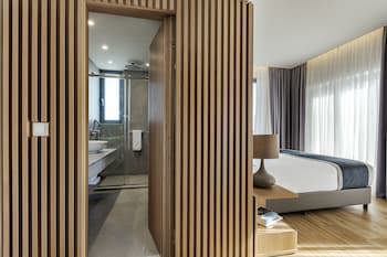 Glyfada Riviera Hotel