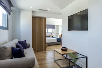 Glyfada Riviera Hotel