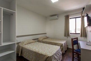 Hotel Cardim Plaza