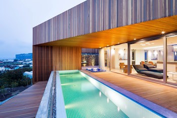 Bayhill Pool & Villa