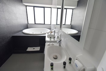 Perla Central Hotel