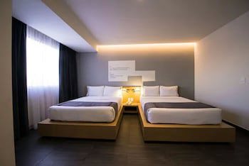 Perla Central Hotel