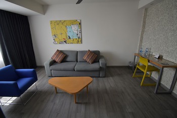 Perla Central Hotel