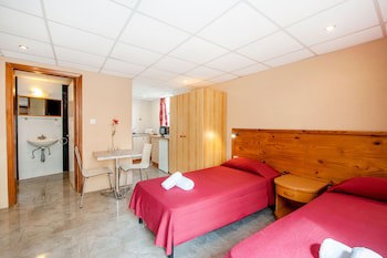 Alborada Aparthotel