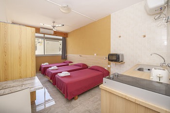 Alborada Aparthotel