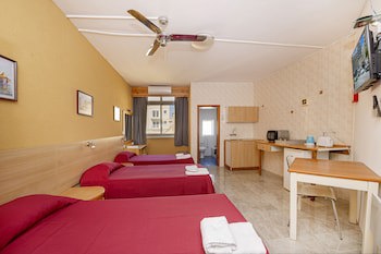 Alborada Aparthotel