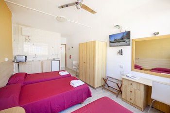 Alborada Aparthotel