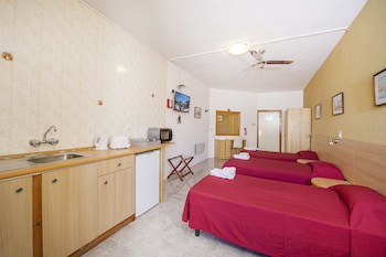 Alborada Aparthotel