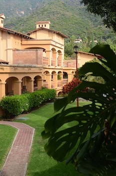 Hotel Danza Del Sol