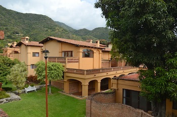 Hotel Danza Del Sol