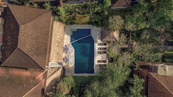 Artini 2 Cottages