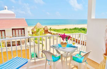Corales Suites