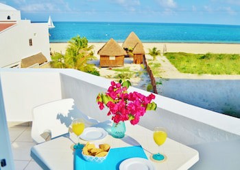Corales Suites