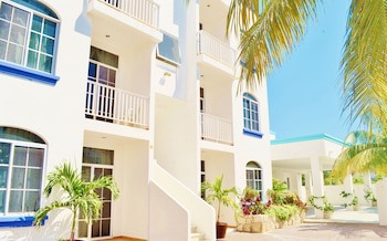 Corales Suites