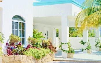 Corales Suites