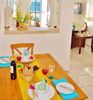 Corales Suites