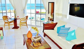 Corales Suites