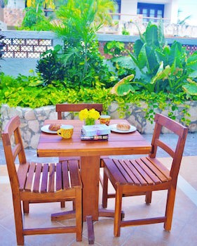 Corales Suites
