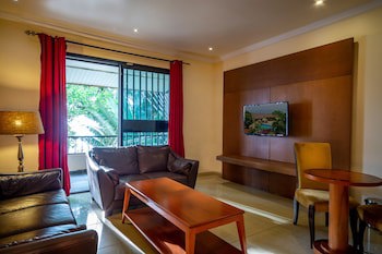 The Country Lodge Hotel