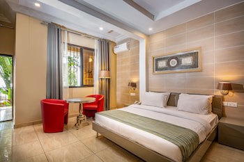 The Country Lodge Hotel