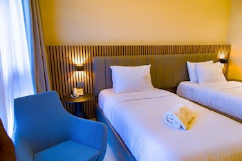 The Country Lodge Hotel