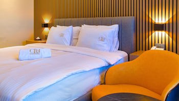 The Country Lodge Hotel