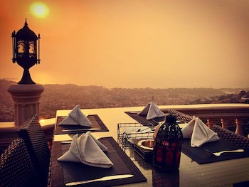 The Country Lodge Hotel