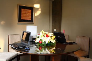 Classic City Resort